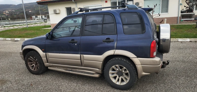 Suzuki Grand vitara 2.0, снимка 7 - Автомобили и джипове - 52661570