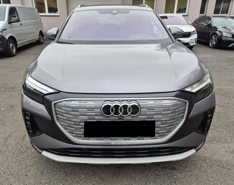 Audi Q4 e-tron 50 Quattro, снимка 2 - Автомобили и джипове - 52693038
