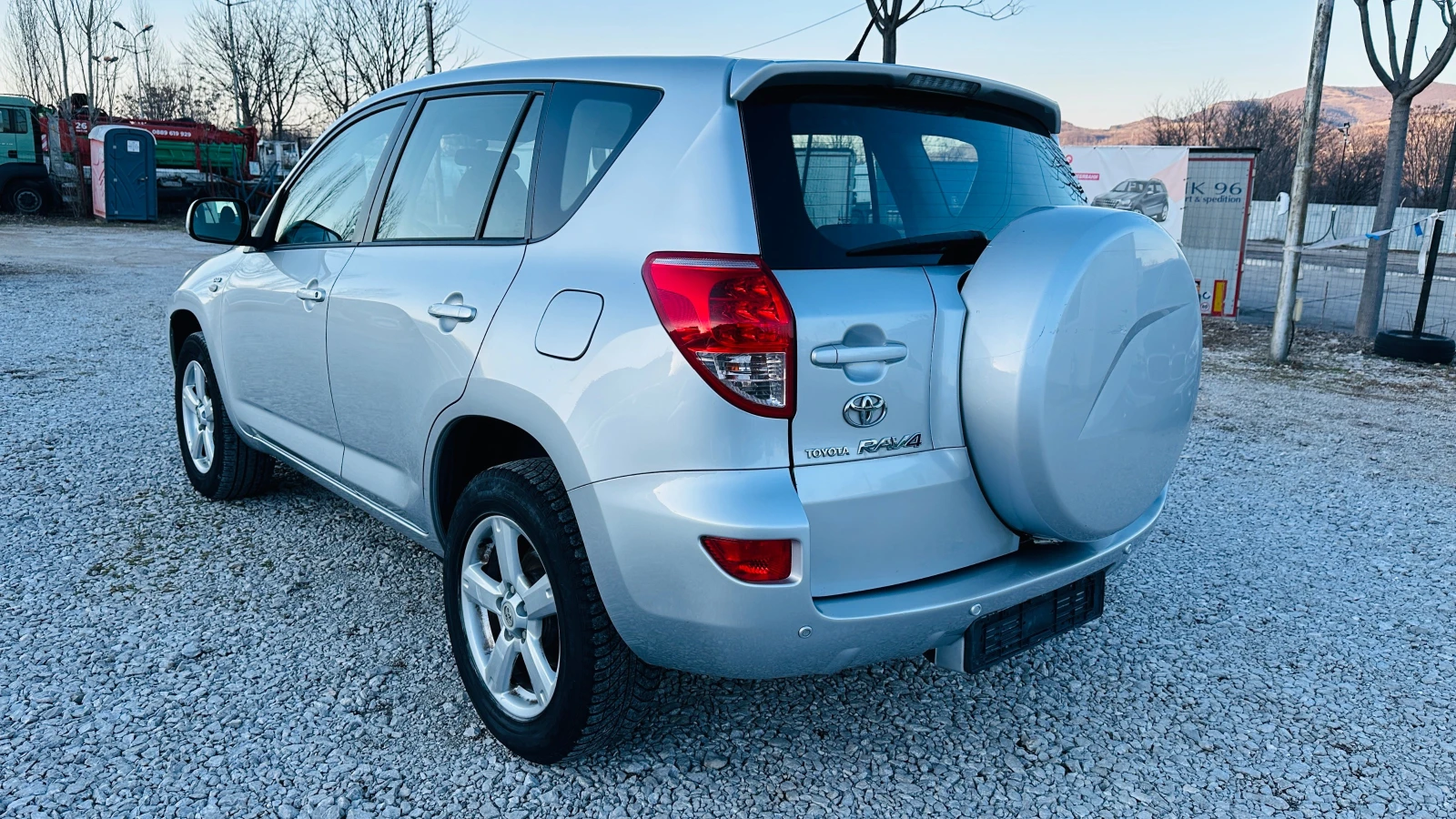 Toyota Rav4 2.2d4-d 136kc Италия - изображение 5