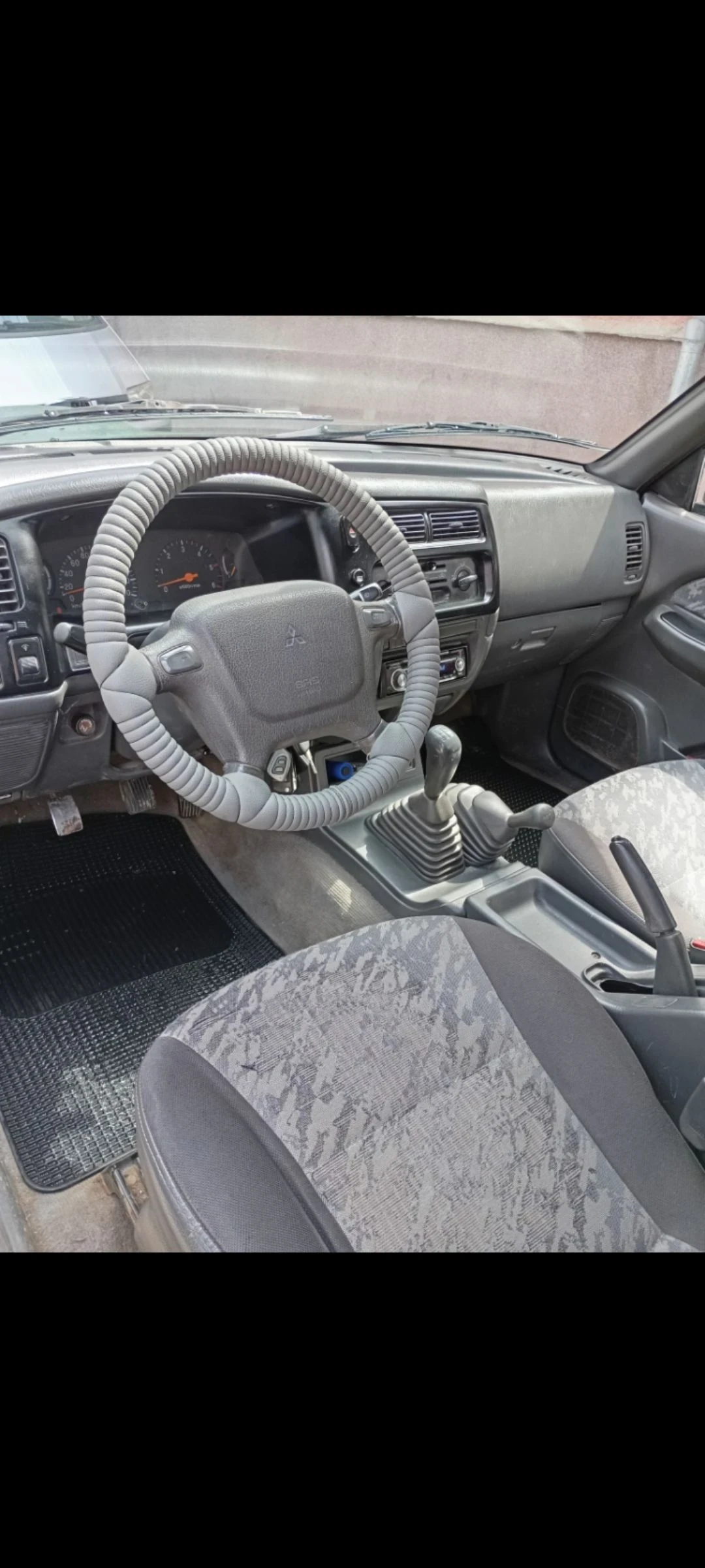 Mitsubishi L200 2.5 100к. - изображение 9