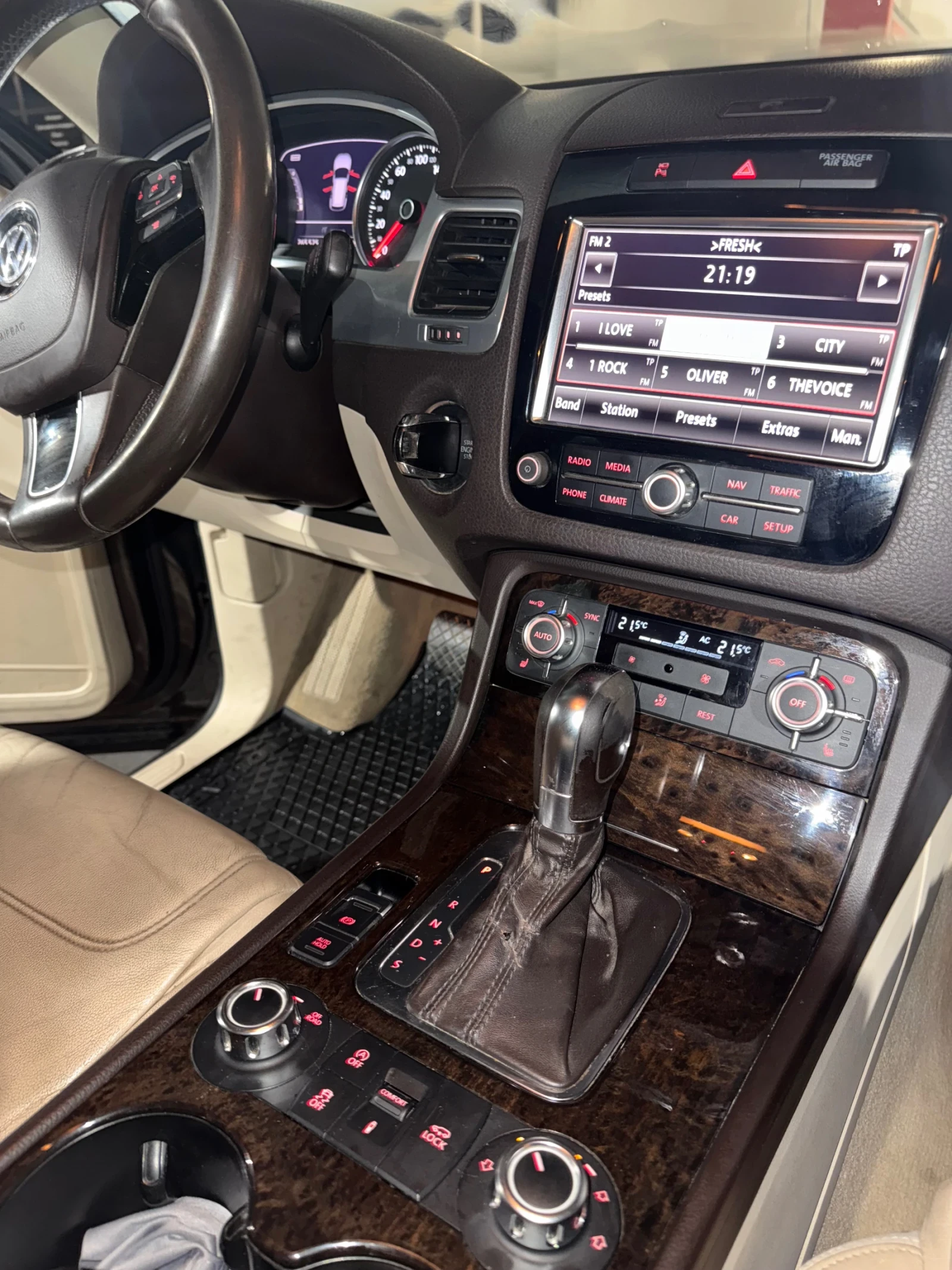 VW Touareg  - изображение 4