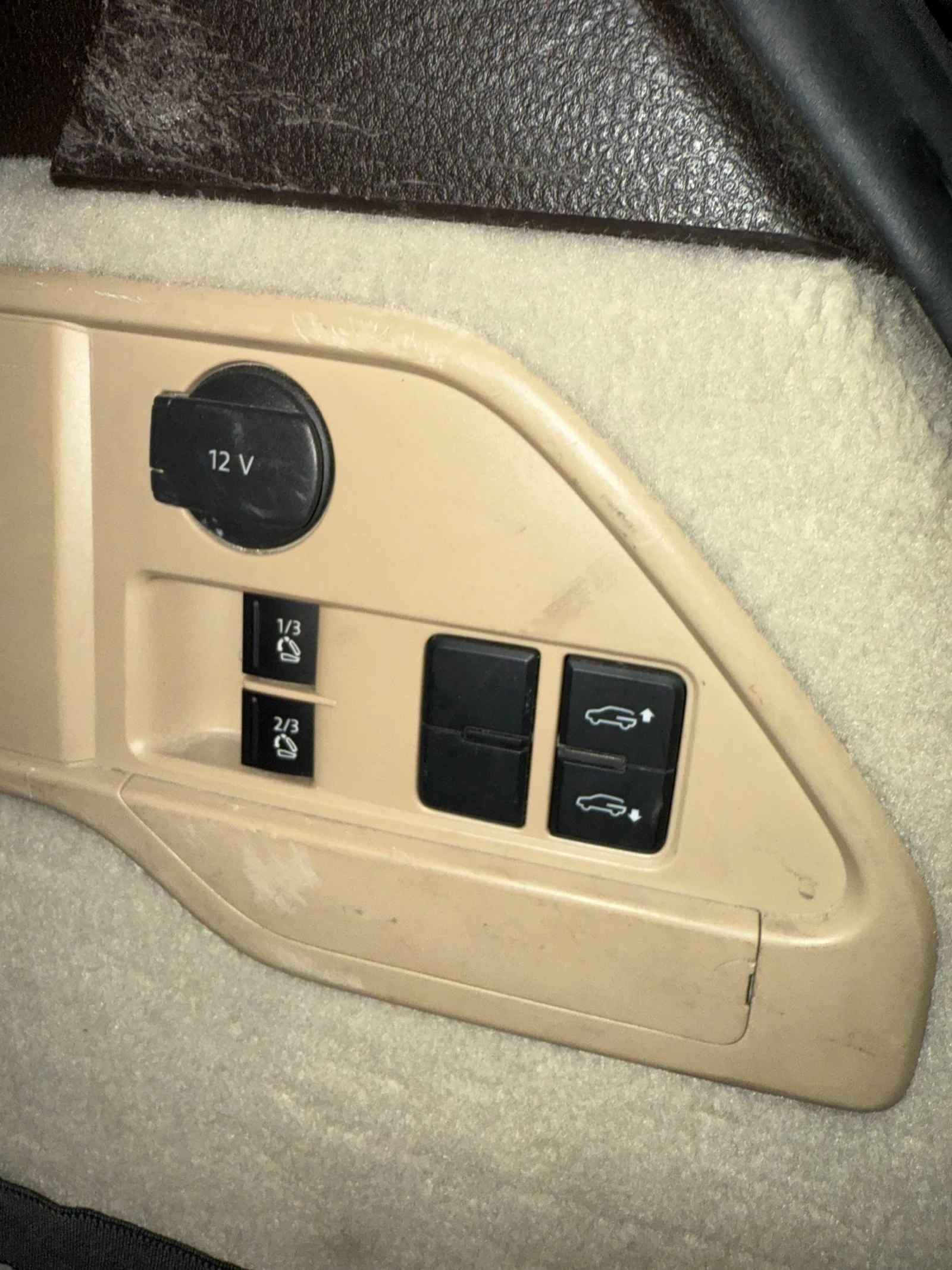 VW Touareg  - изображение 9