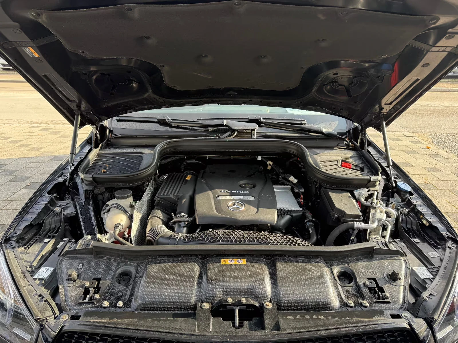 Mercedes-Benz GLE 350 PHEV/333HP/COUPE/4M/CAM/NAVI/DIGITAL/878v - изображение 2