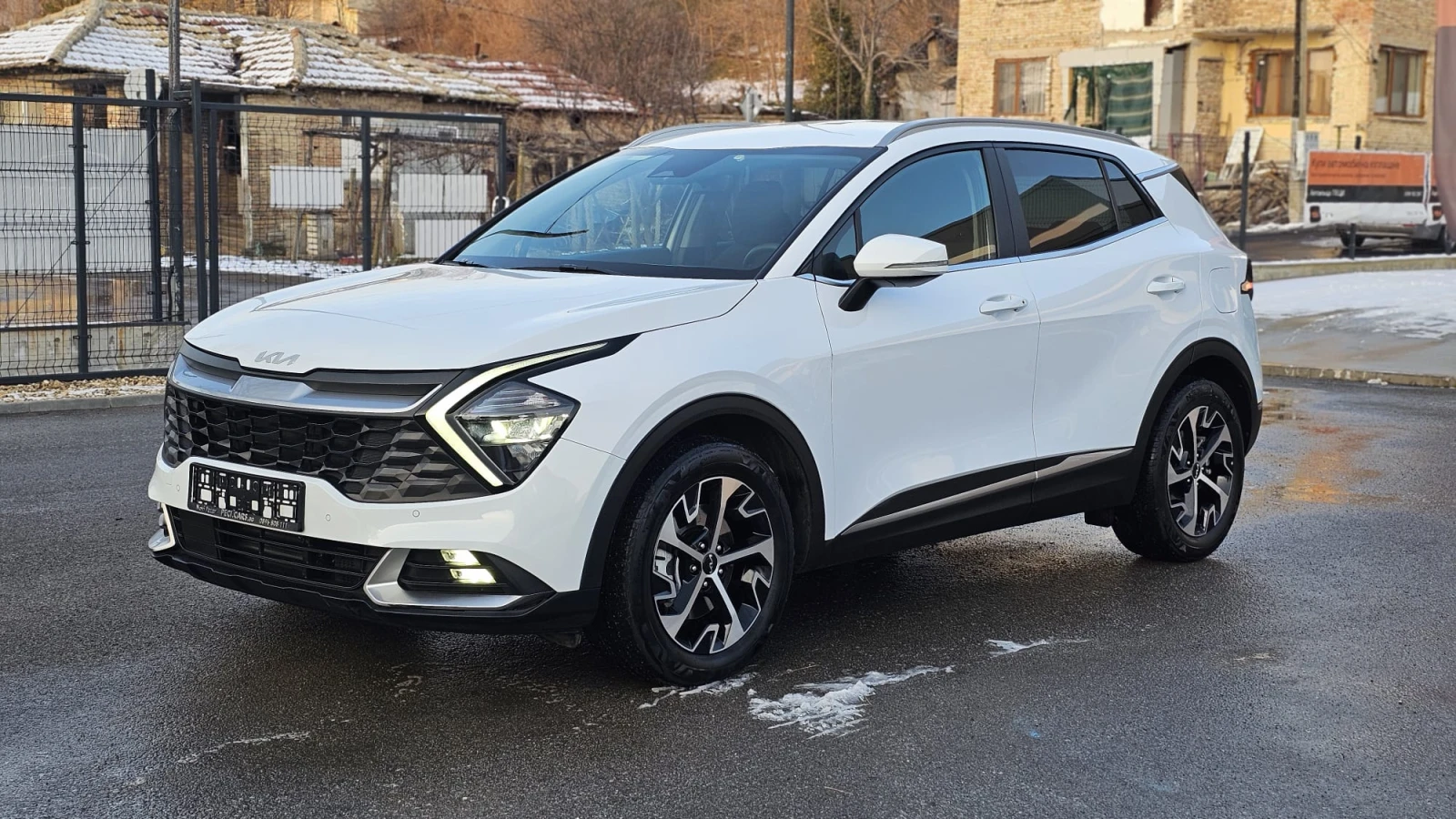 Kia Sportage 1.6Hybrid IT-ДИСТРОНИК-ПЪЛНА ИСТ.-ТОП СЪСТ.-ЛИЗИНГ - изображение 3