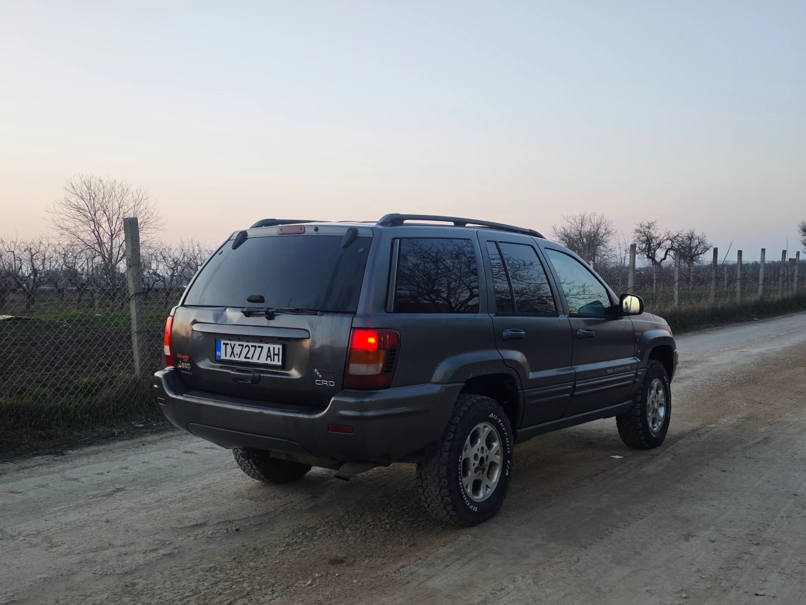Jeep Grand cherokee 2.7 crd, снимка 3 - Автомобили и джипове - 53728329
