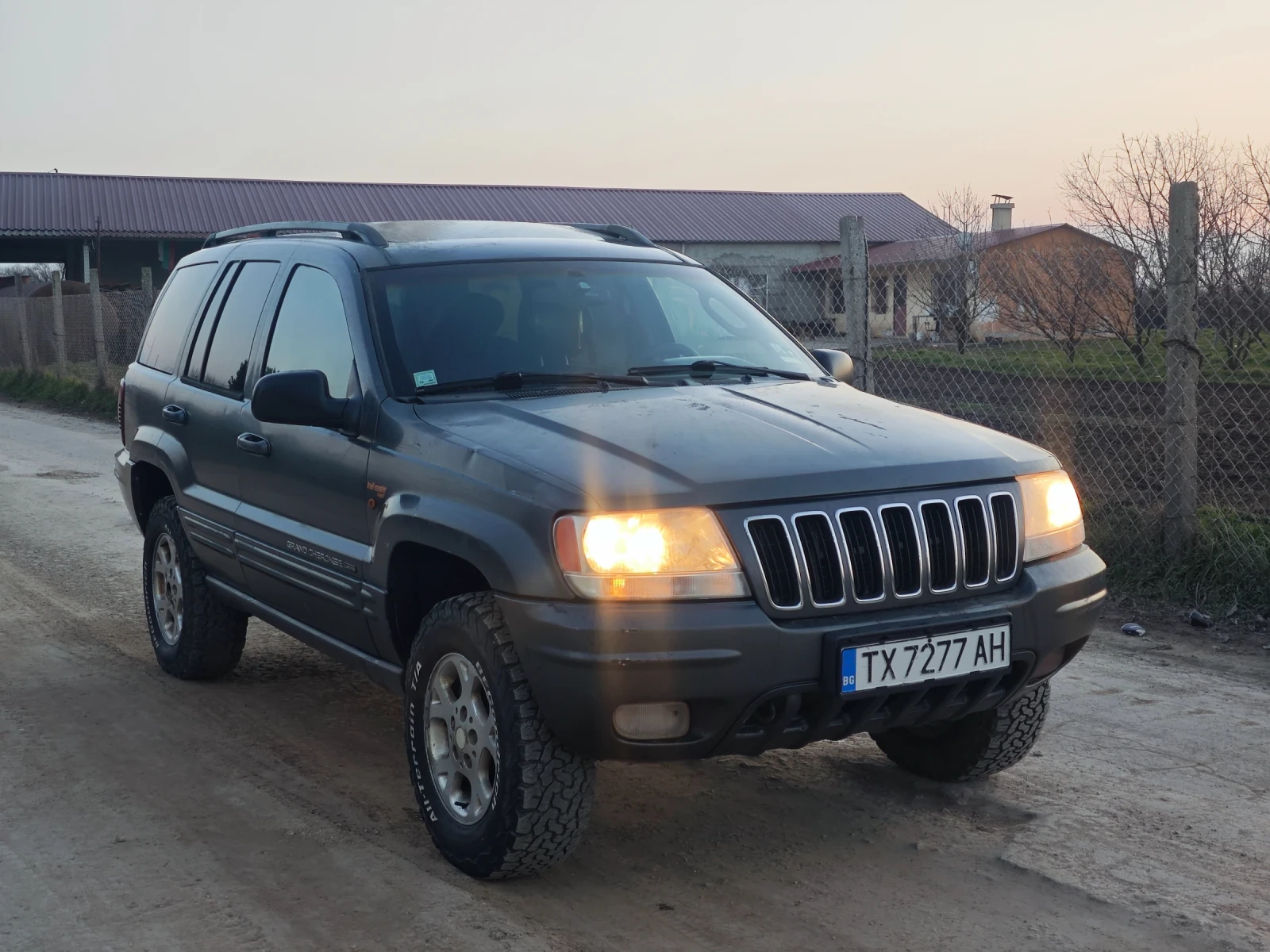 Jeep Grand cherokee 2.7 crd, снимка 2 - Автомобили и джипове - 53728329