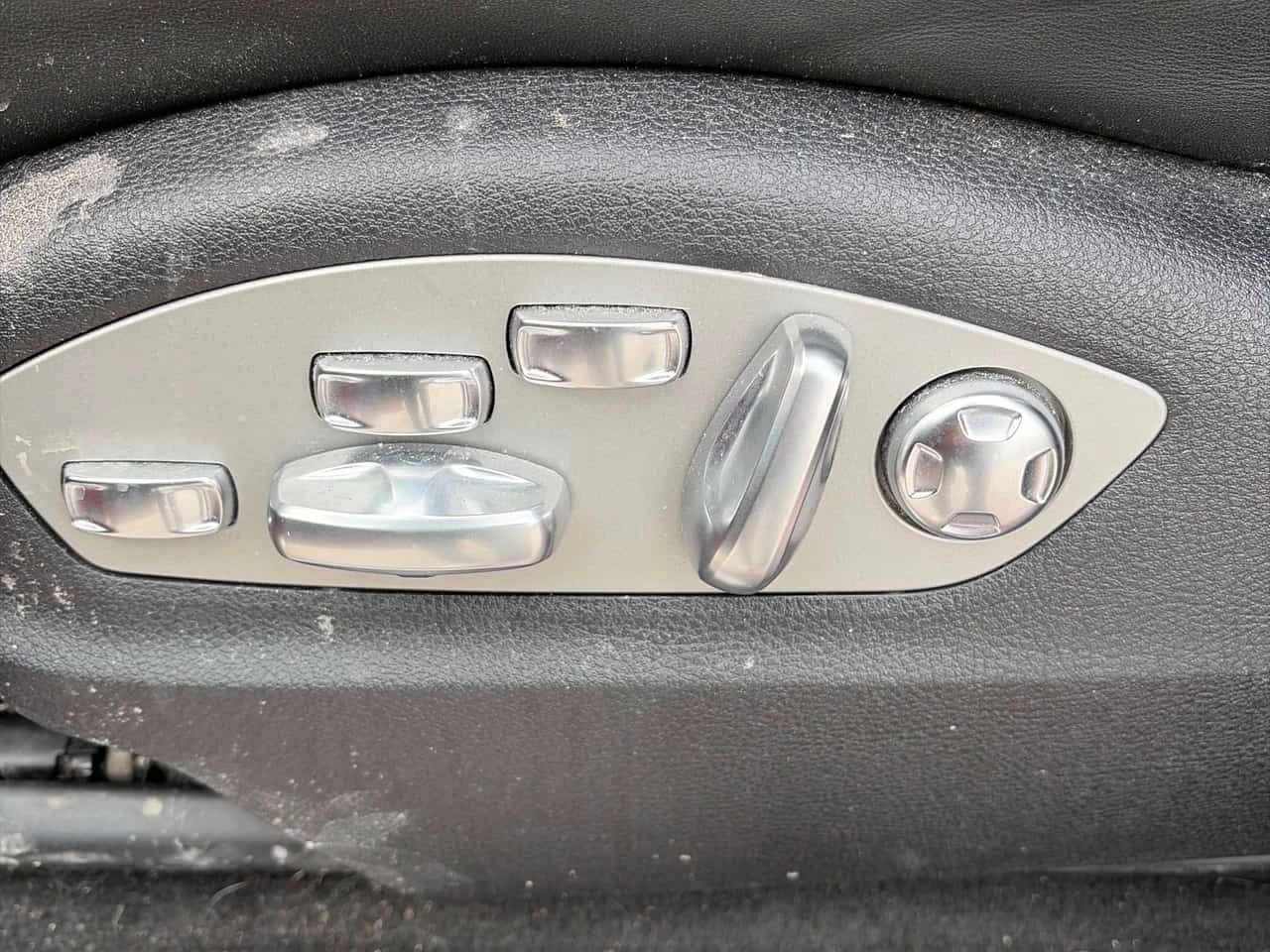 Porsche Macan S  CARFAX, снимка 12 - Автомобили и джипове - 53854361