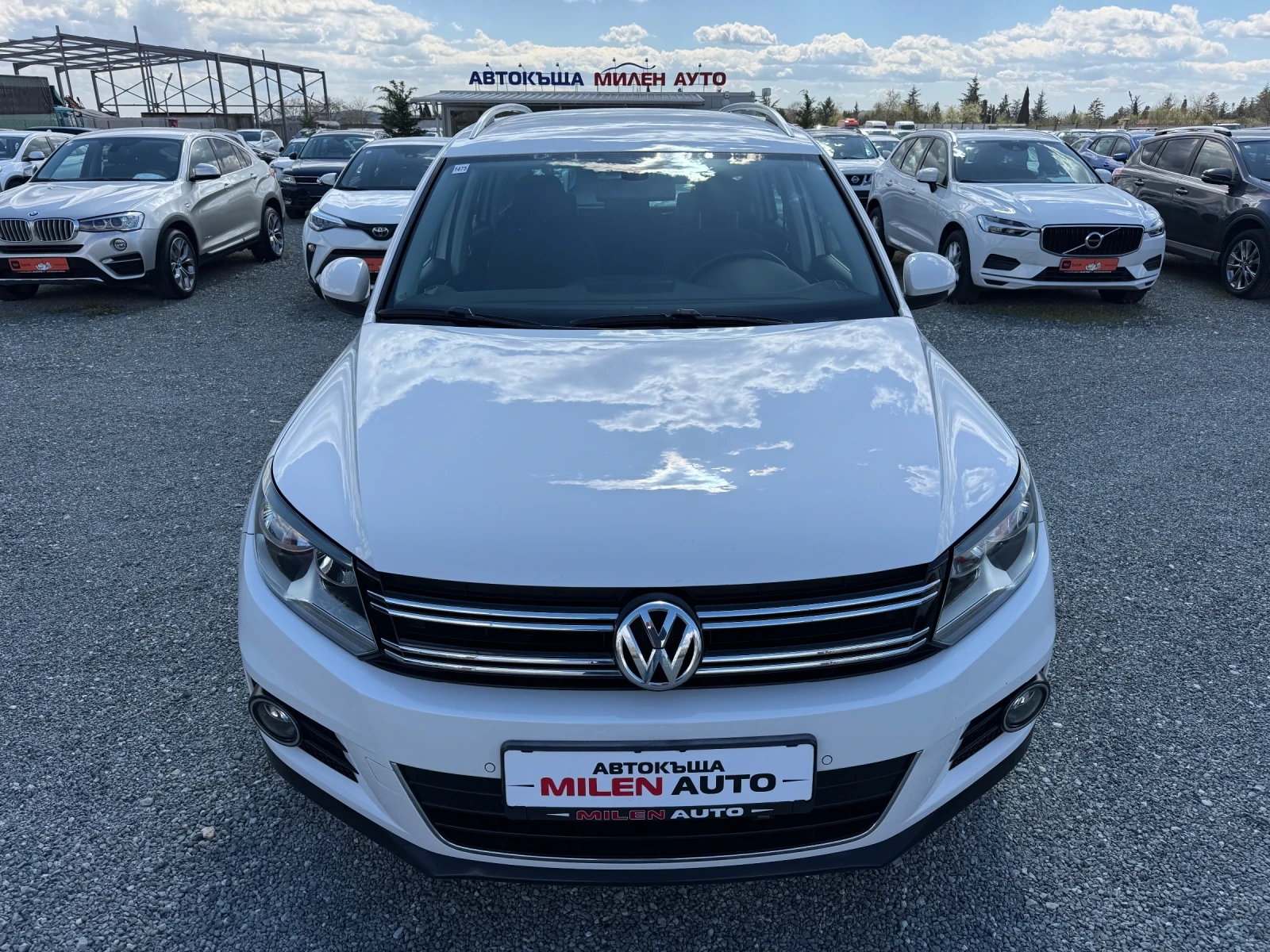 VW Tiguan (KATO НОВА)^(4х4), снимка 2 - Автомобили и джипове - 54136123