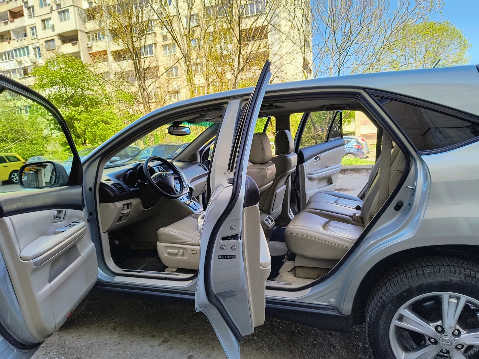 Lexus RX 400h HYBRID/3.3i/V6/4x4/FULL, снимка 11 - Автомобили и джипове - 54305088