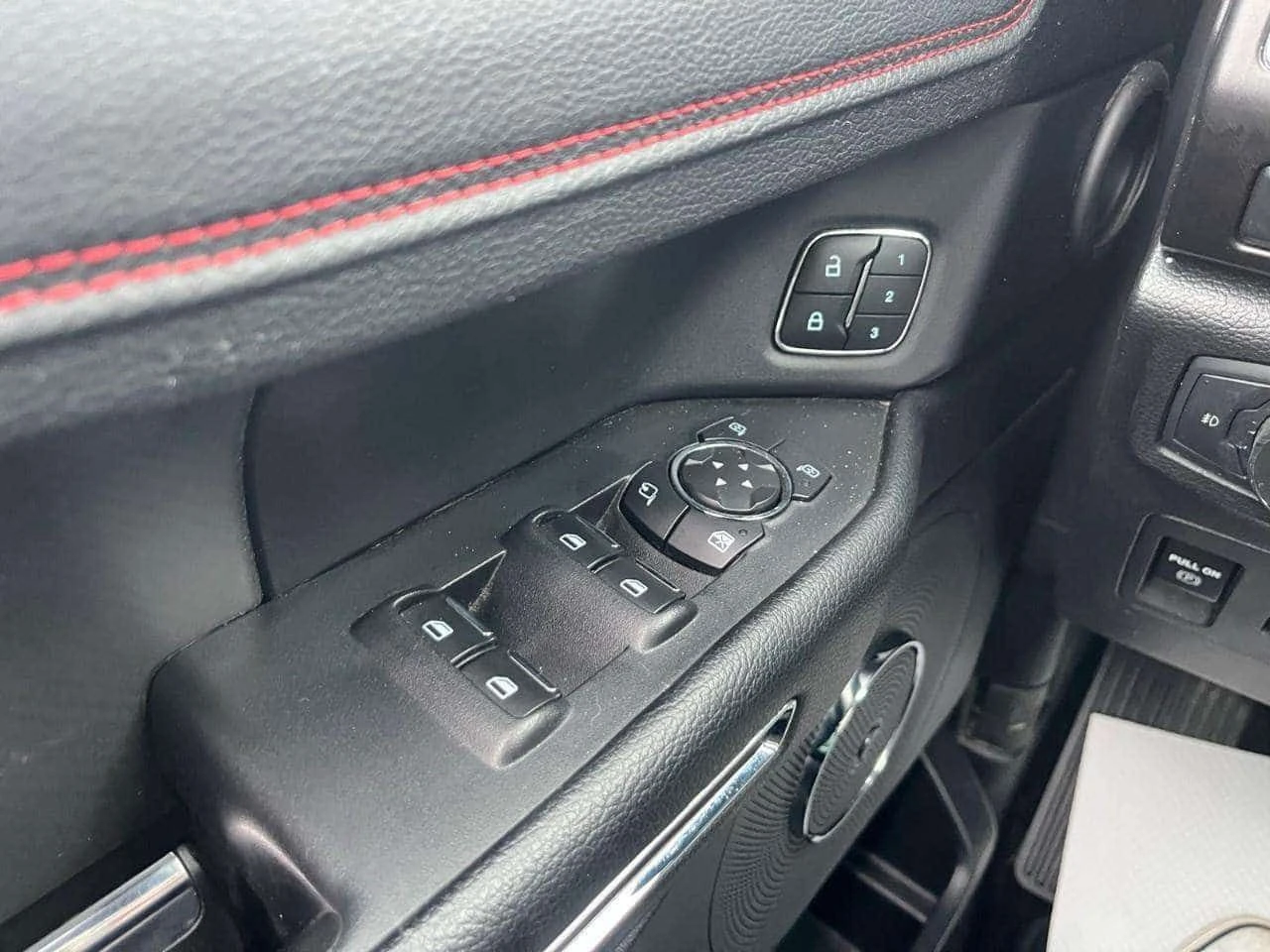 Ford Expedition * Limited * CARFAX * ���� �� �� | Mobile.bg � ����������� 12