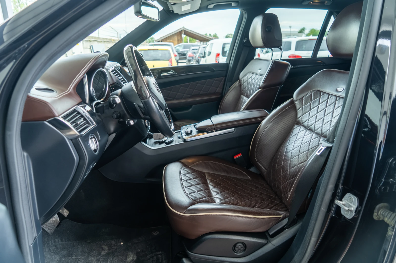 Mercedes-Benz ML 350 DESIGNO = V6 = DISTRONIC = FULL = 4MATIC = ЛИЗИНГ, снимка 7 - Автомобили и джипове - 55439270