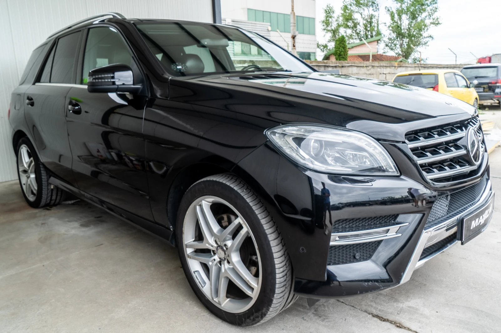 Mercedes-Benz ML 350 DESIGNO = V6 = DISTRONIC = FULL = 4MATIC = ЛИЗИНГ, снимка 2 - Автомобили и джипове - 55439270