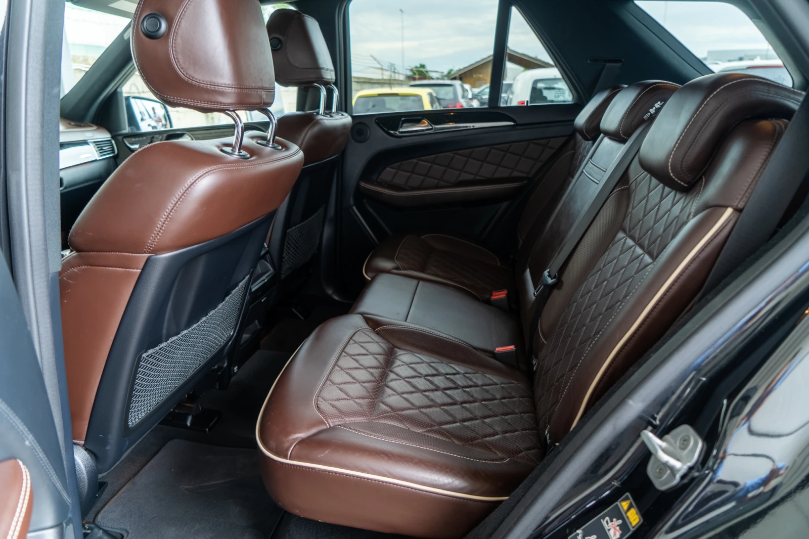 Mercedes-Benz ML 350 DESIGNO = V6 = DISTRONIC = FULL = 4MATIC = ЛИЗИНГ, снимка 8 - Автомобили и джипове - 55439270