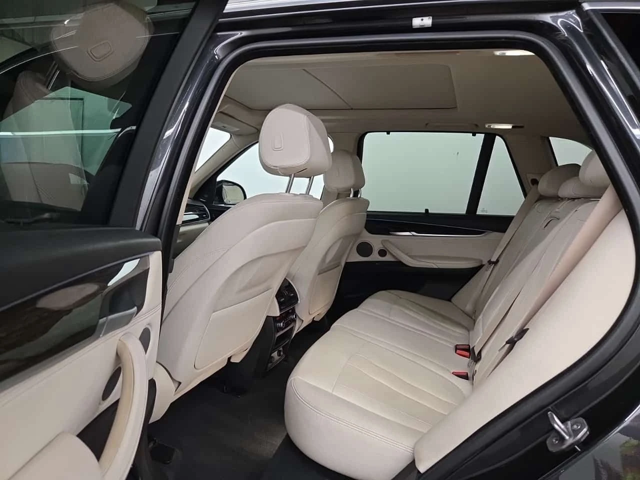 BMW X5 * XDRIVE35I * CARFAX * ОПЦИЯ ЗА ФИНАНСИРАНЕ, снимка 12 - Автомобили и джипове - 55547217