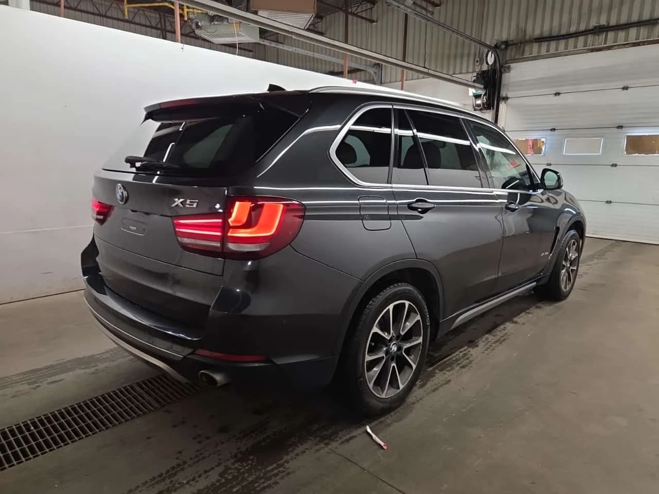 BMW X5 * XDRIVE35I * CARFAX * ОПЦИЯ ЗА ФИНАНСИРАНЕ, снимка 3 - Автомобили и джипове - 55547217