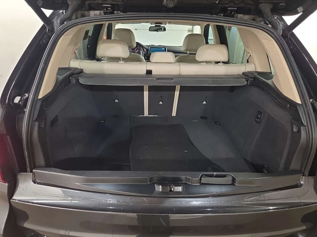 BMW X5 * XDRIVE35I * CARFAX * ОПЦИЯ ЗА ФИНАНСИРАНЕ, снимка 14 - Автомобили и джипове - 55547217