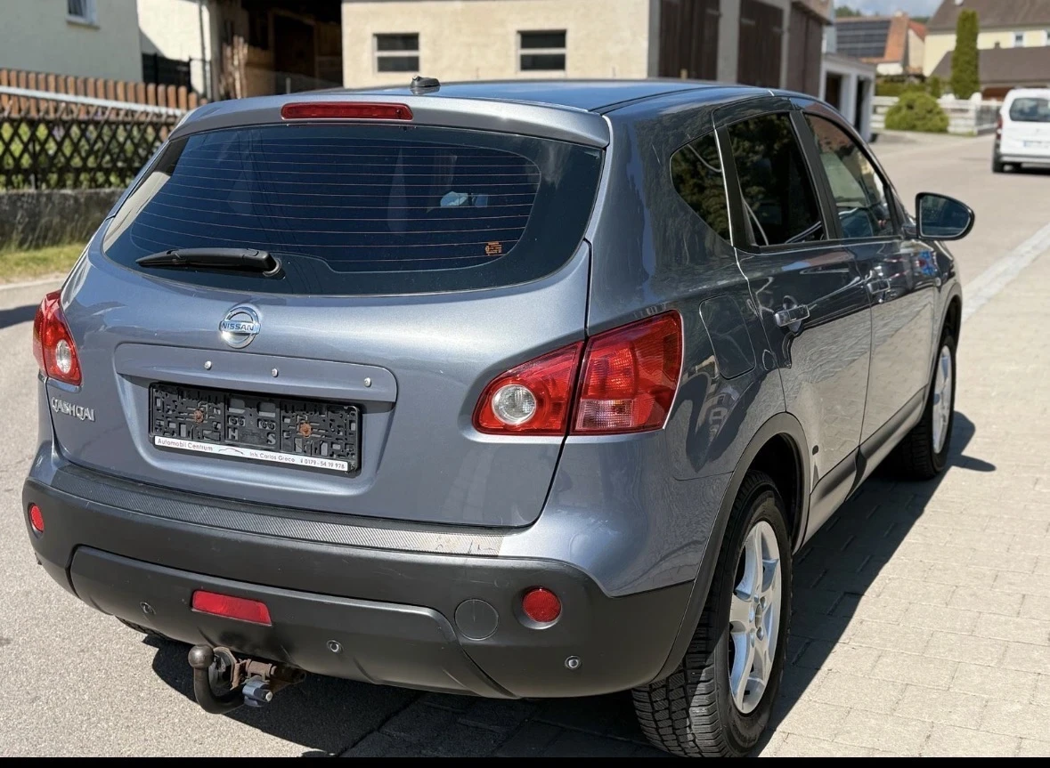 Nissan Qashqai 2.0 4x4 Газ Бензин, снимка 8 - Автомобили и джипове - 55940412