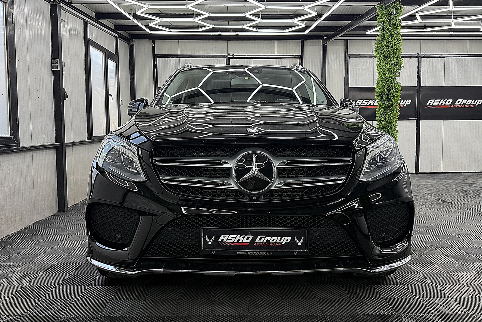 Mercedes-Benz GLE 350 360-K/PANORAMA/AMG-line/9gt/ПОДГРЕВ ОБДУХВАНЕ Л-Г, снимка 2 - Автомобили и джипове - 56164529