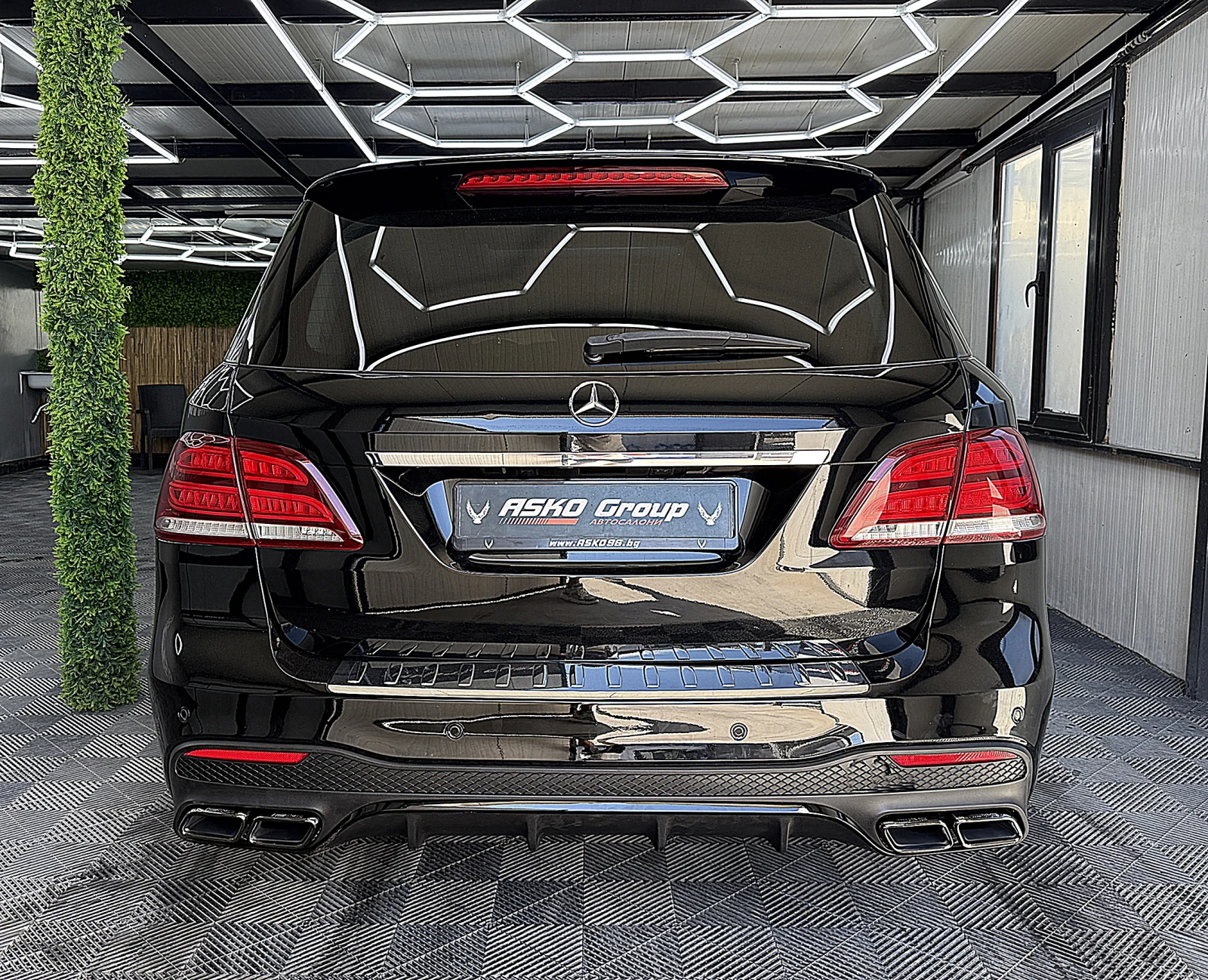 Mercedes-Benz GLE 350 360-K/PANORAMA/AMG-line/9gt/ПОДГРЕВ ОБДУХВАНЕ Л-Г, снимка 5 - Автомобили и джипове - 56164529
