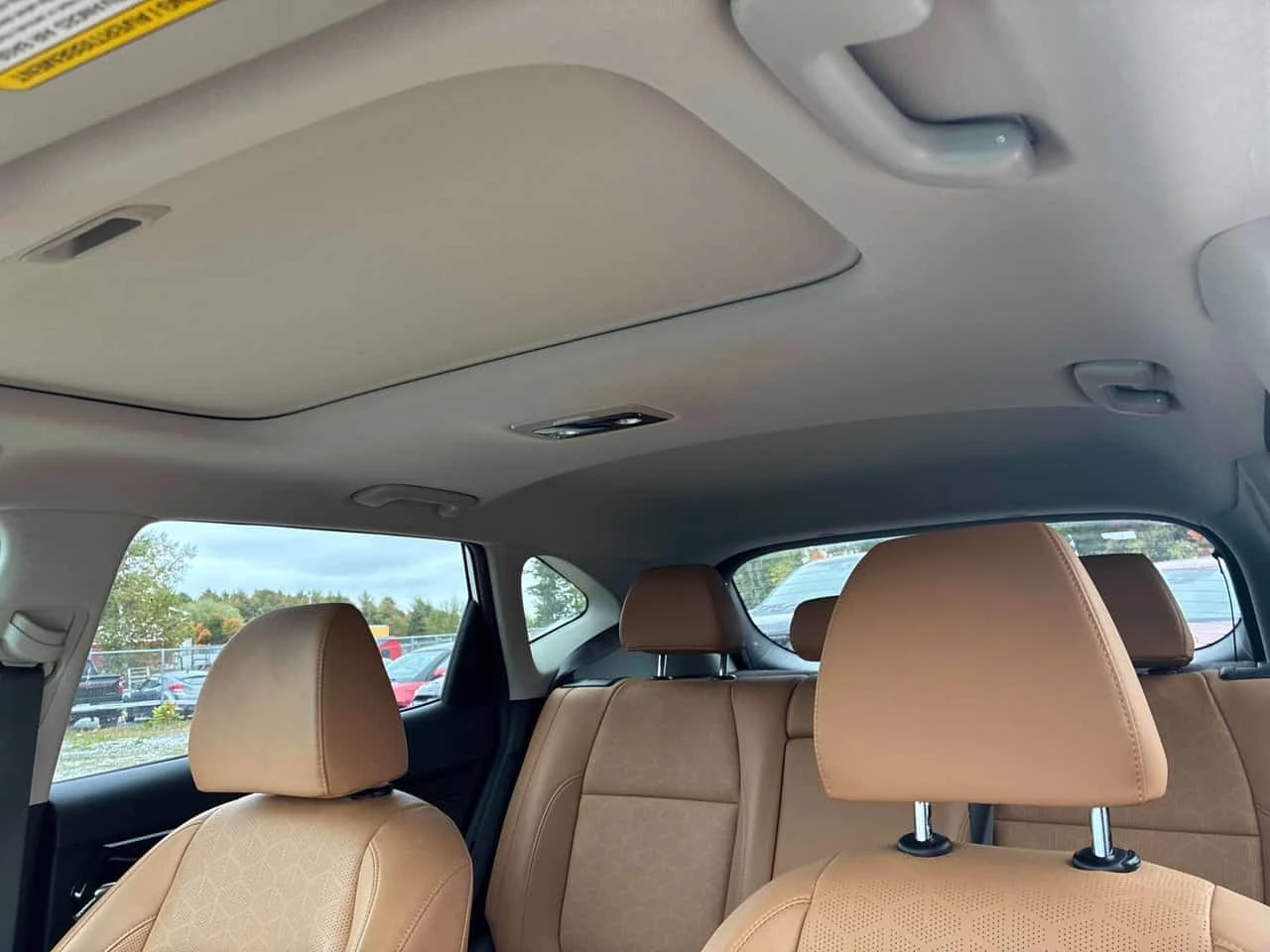 Kia Seltos * SX AWD w/Brown Interior * CARFAX * ����� �� ���� | Mobile.bg � ����������� 10