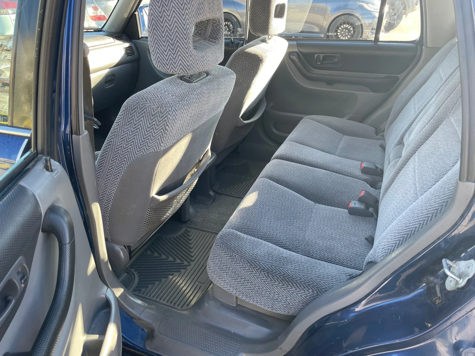 Honda Cr-v 2.0 ������-��� | Mobile.bg � ����������� 11