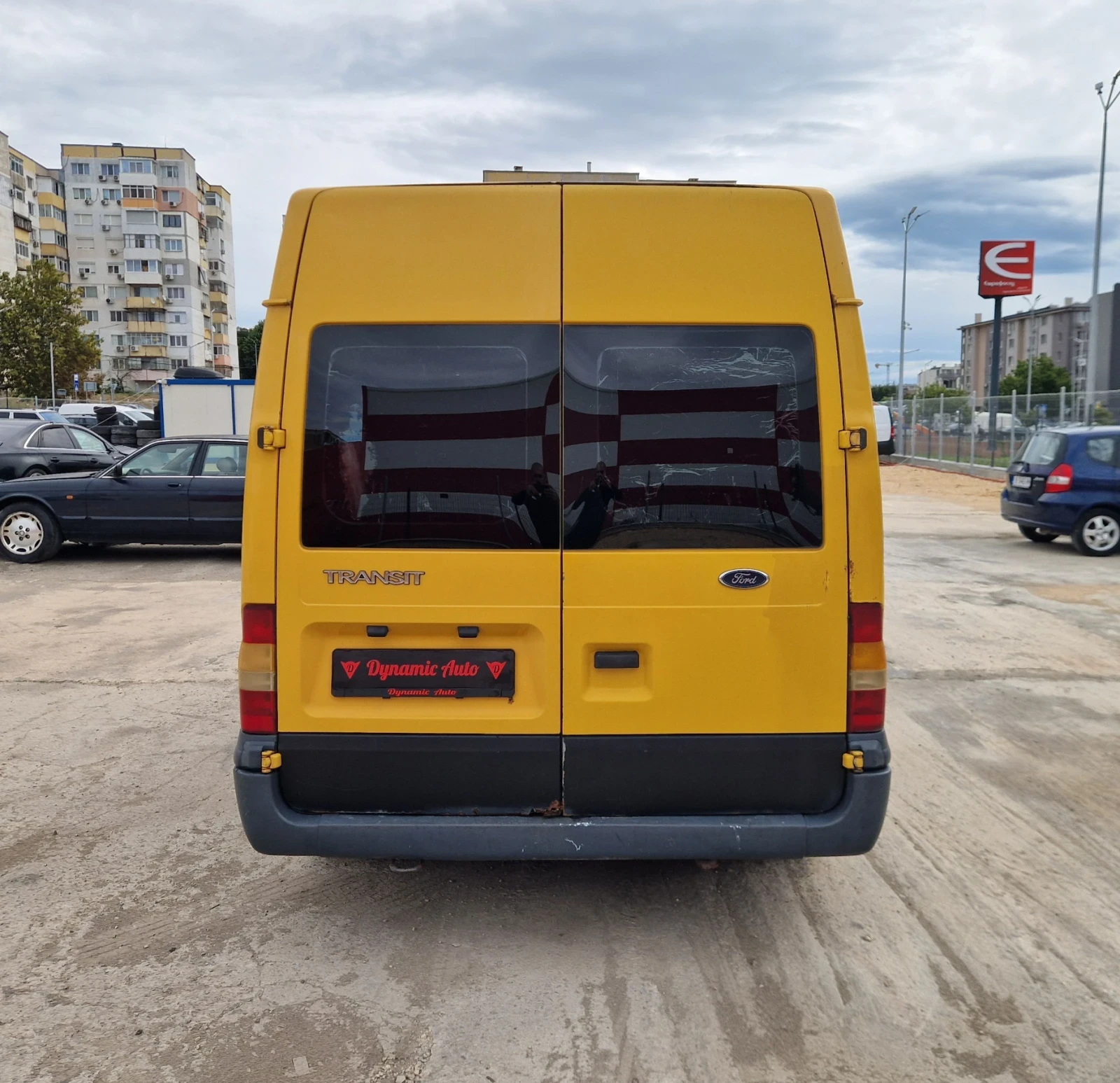 Ford Transit Обслужен / Лизинг / Бартер , снимка 5 - Бусове и автобуси - 56210943