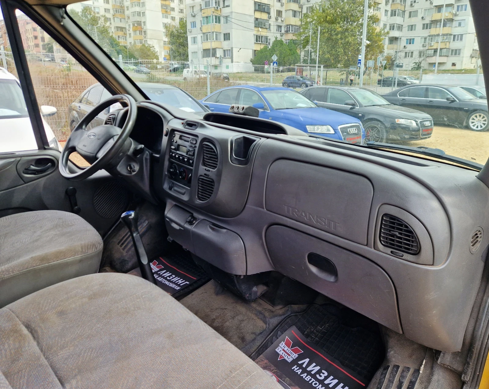 Ford Transit Обслужен / Лизинг / Бартер , снимка 13 - Бусове и автобуси - 56210943