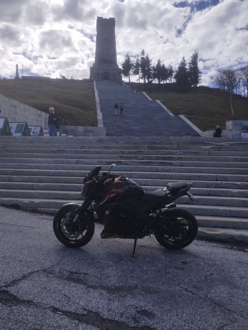 Suzuki Gsx, снимка 11 - Мотоциклети и мототехника - 52246619