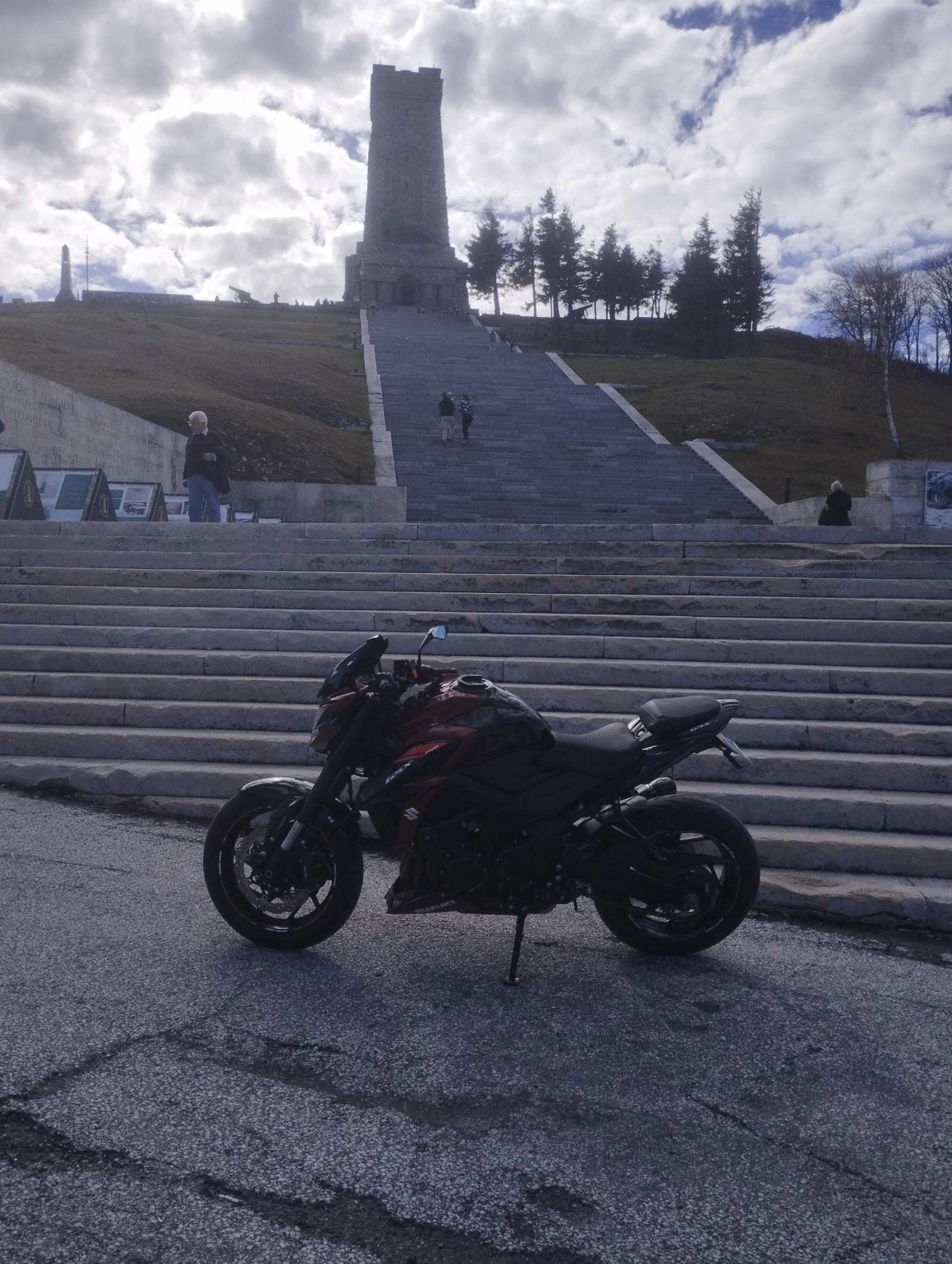 Suzuki Gsx | Mobile.bg   11