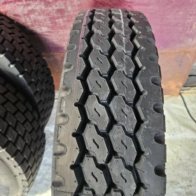 Гуми, снимка 2