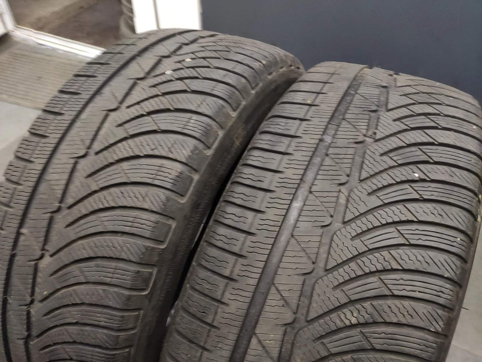  235/45R19 | Mobile.bg   4