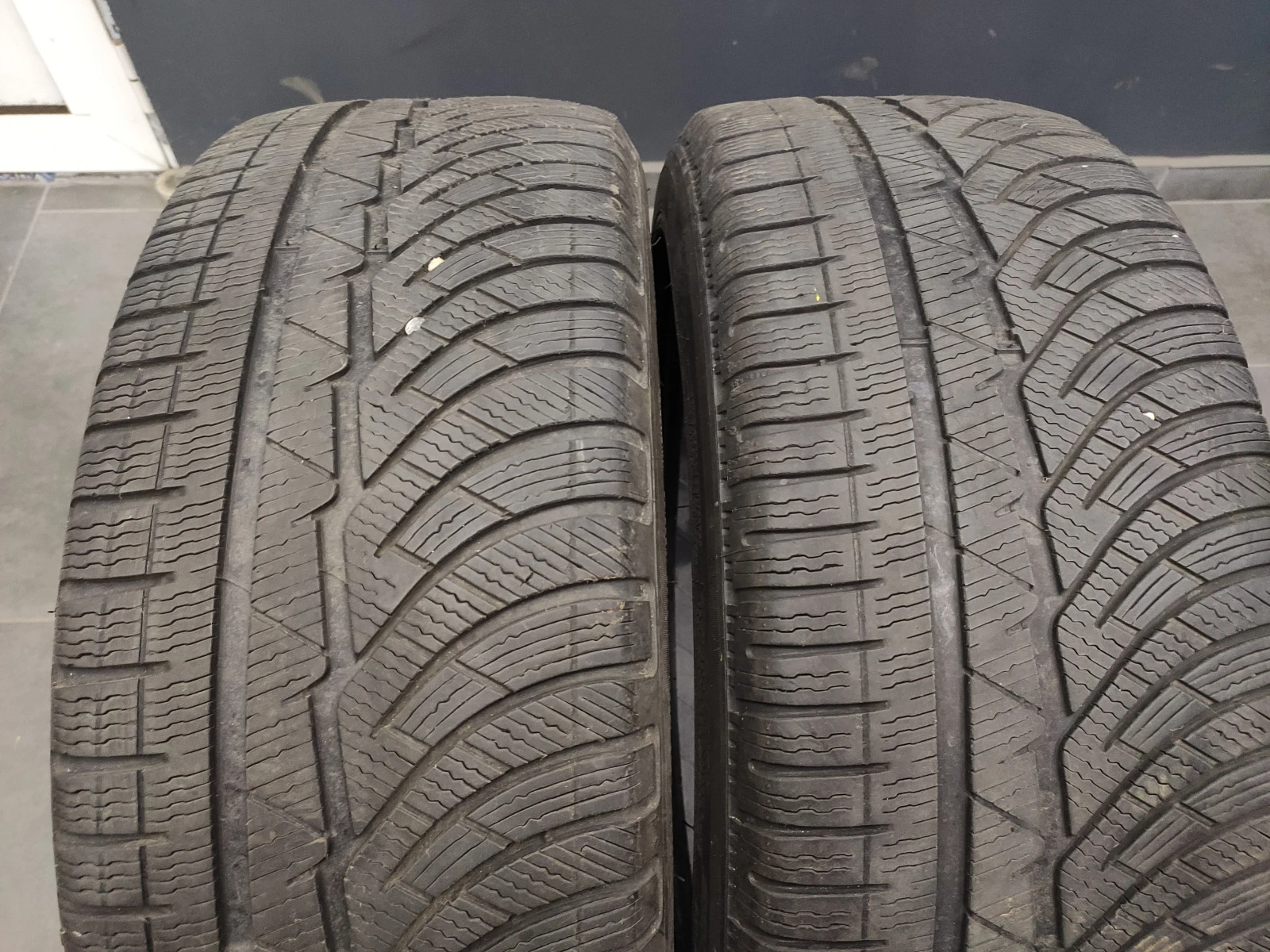  235/45R19 | Mobile.bg   3