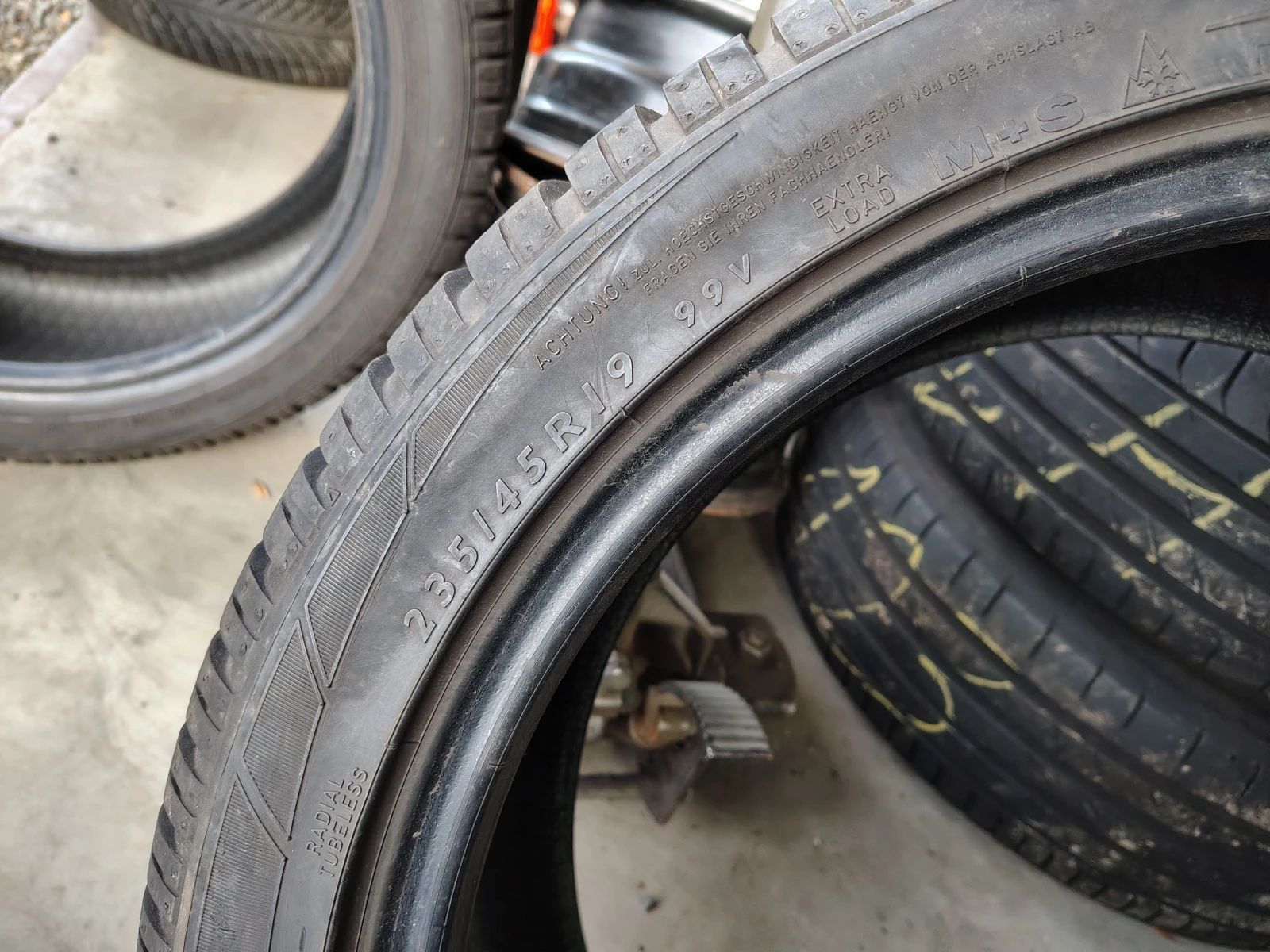  235/45R19 | Mobile.bg   7