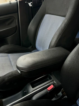 VW Golf 1.6 Теглич Шибидах, снимка 15