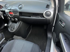 Mazda 2 1.5i KLIMATRONIK/UNIKAT, снимка 14