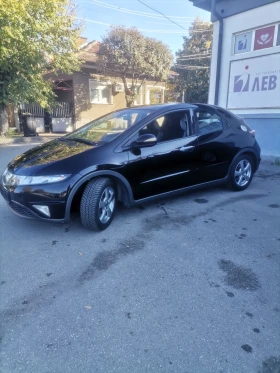 Honda Civic 1.4, снимка 1