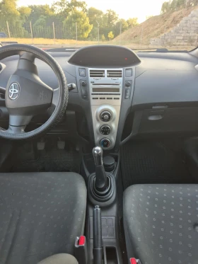 Обява за продажба на Toyota Yaris ~5 600 лв. - изображение 9