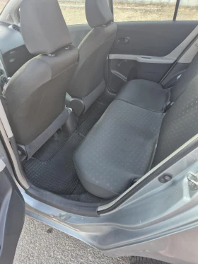 Обява за продажба на Toyota Yaris ~5 600 лв. - изображение 7