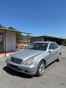     Mercedes-Benz C 220 W203
