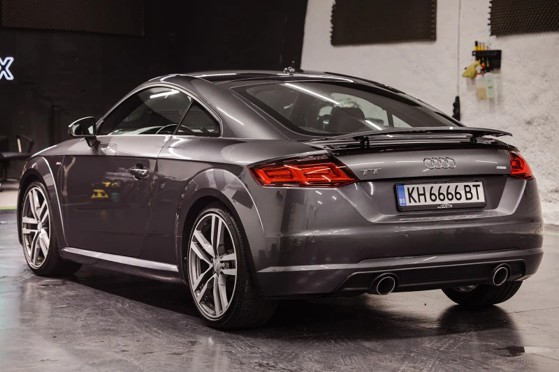 Audi Tt 2.0 TDI Ultra S-Line, снимка 13 - Автомобили и джипове - 46355445