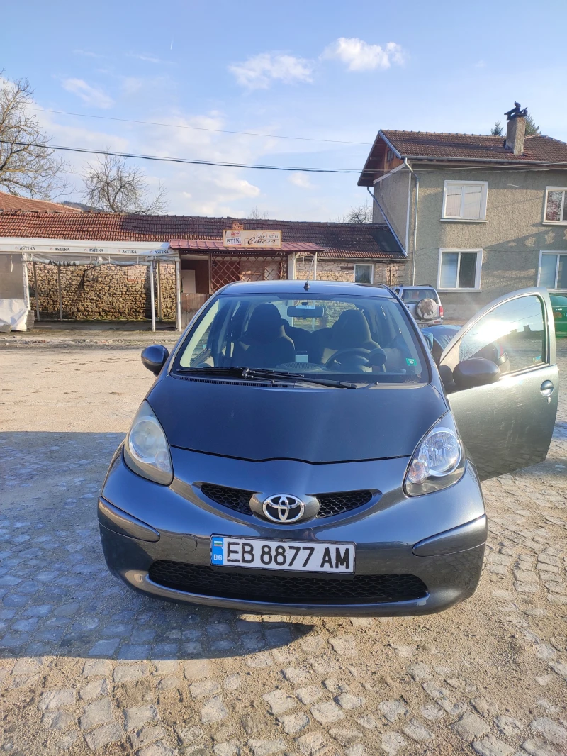 Toyota Aygo, снимка 2 - Автомобили и джипове - 48064441