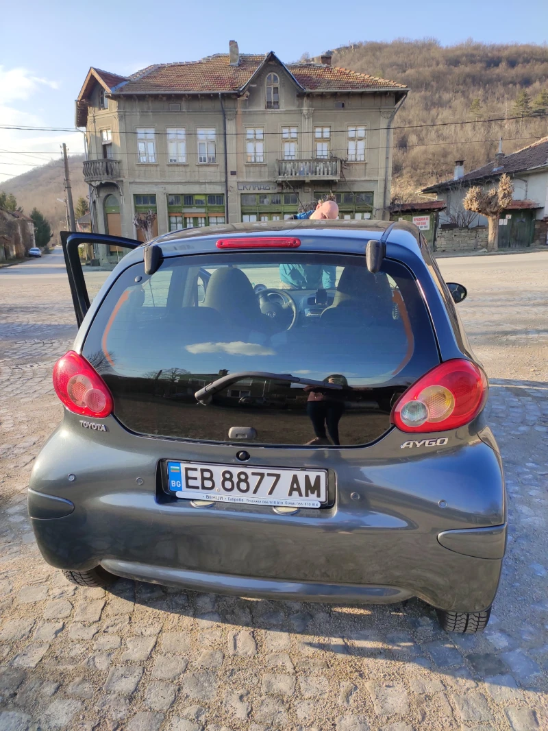 Toyota Aygo, снимка 3 - Автомобили и джипове - 48064441