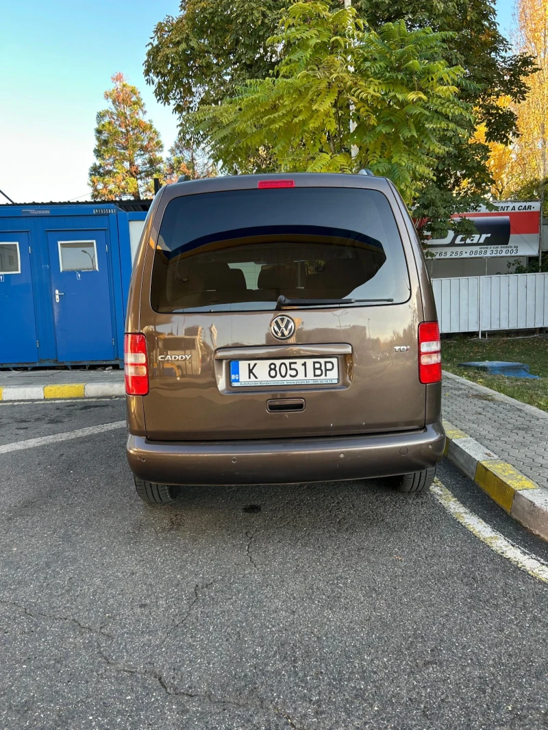 VW Caddy, снимка 8 - Автомобили и джипове - 48205042