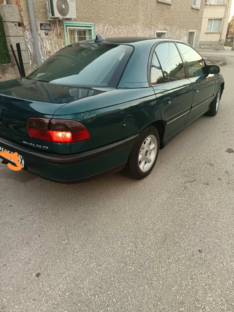 Opel Omega 2.5TDS, снимка 5 - Автомобили и джипове - 48383714