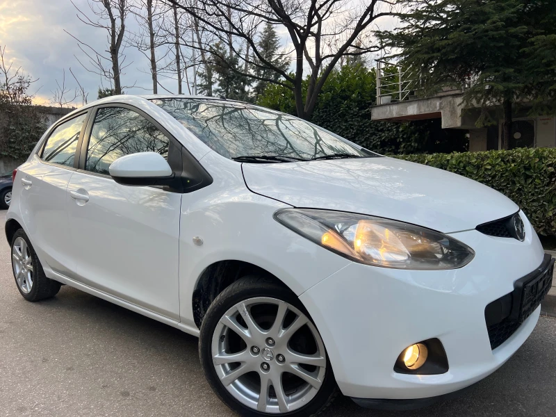 Mazda 2 1.5i KLIMATRONIK/UNIKAT, снимка 5 - Автомобили и джипове - 49380201