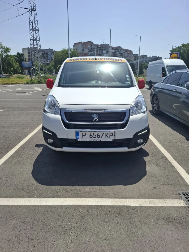 Peugeot Partner, снимка 9 - Автомобили и джипове - 52256366