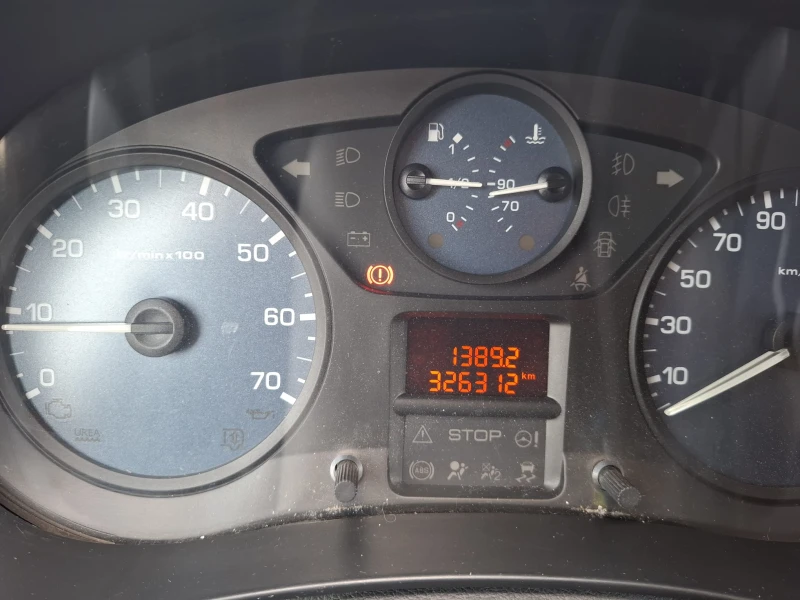 Peugeot Partner, снимка 7 - Автомобили и джипове - 52256366