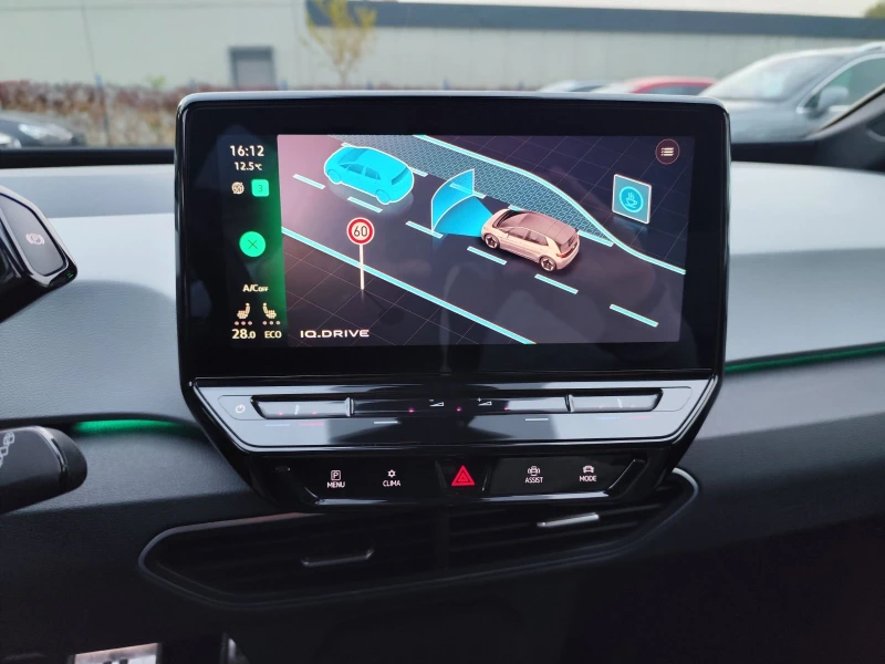 VW ID.3 Pro Performance, снимка 12 - Автомобили и джипове - 52346407