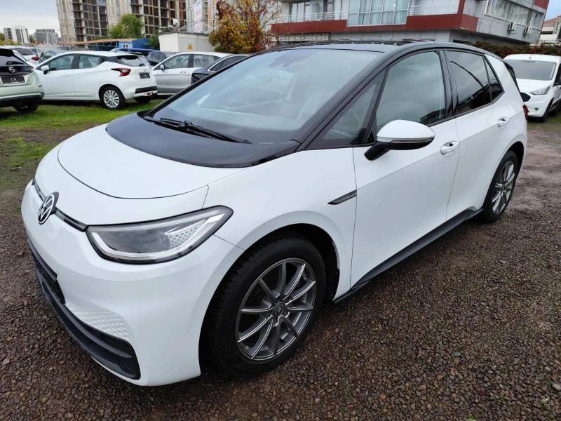 VW ID.3 Pro Performance, снимка 2 - Автомобили и джипове - 52346407