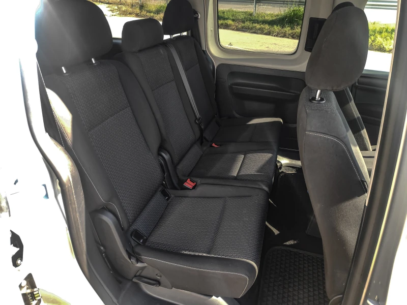 VW Caddy MAXI 6+ 1, снимка 6 - Автомобили и джипове - 52413575